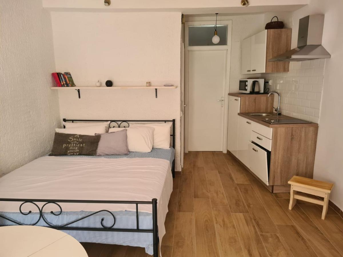 Studio Apartman Lidija Szybenik Zewnętrze zdjęcie
